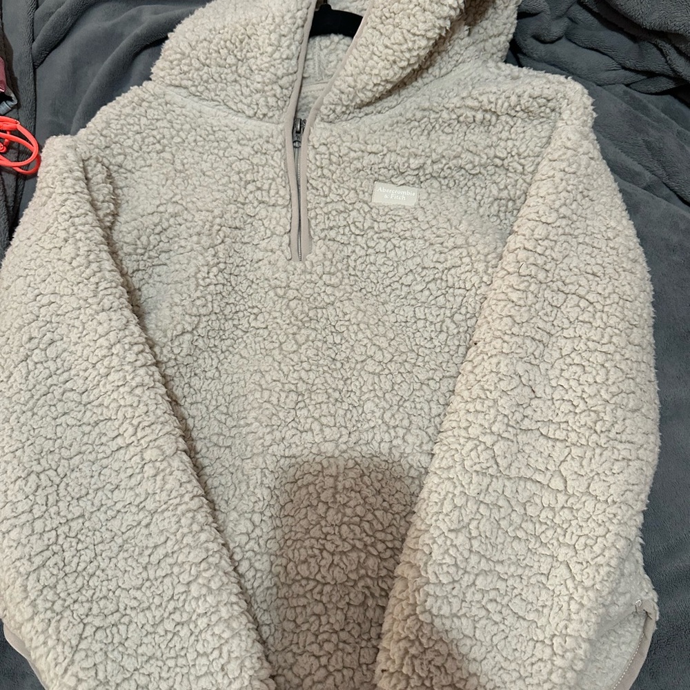 Abercrombie & Fitch Cream Sherpa Jacket